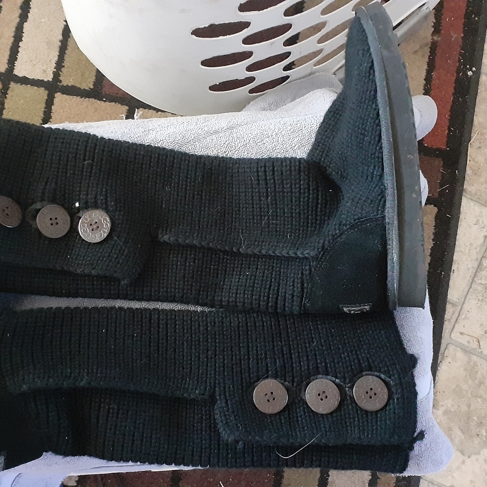 Ugg boots size 6